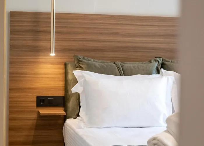 Elaura Luxury Residences Apartament *